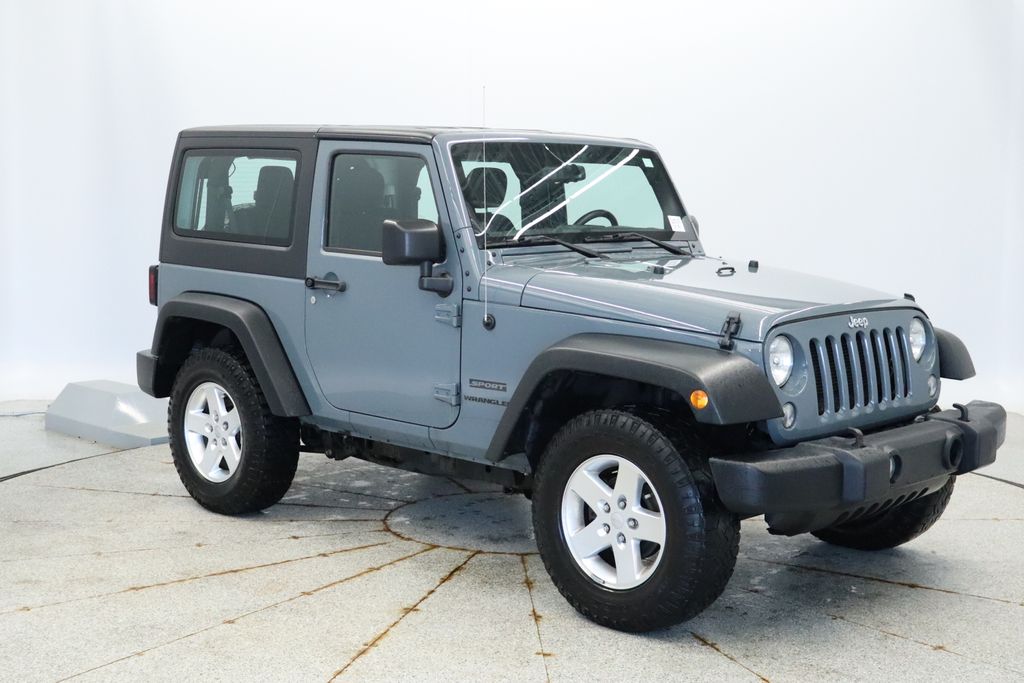 Thumbnail: 2014 Jeep Wrangler - 7