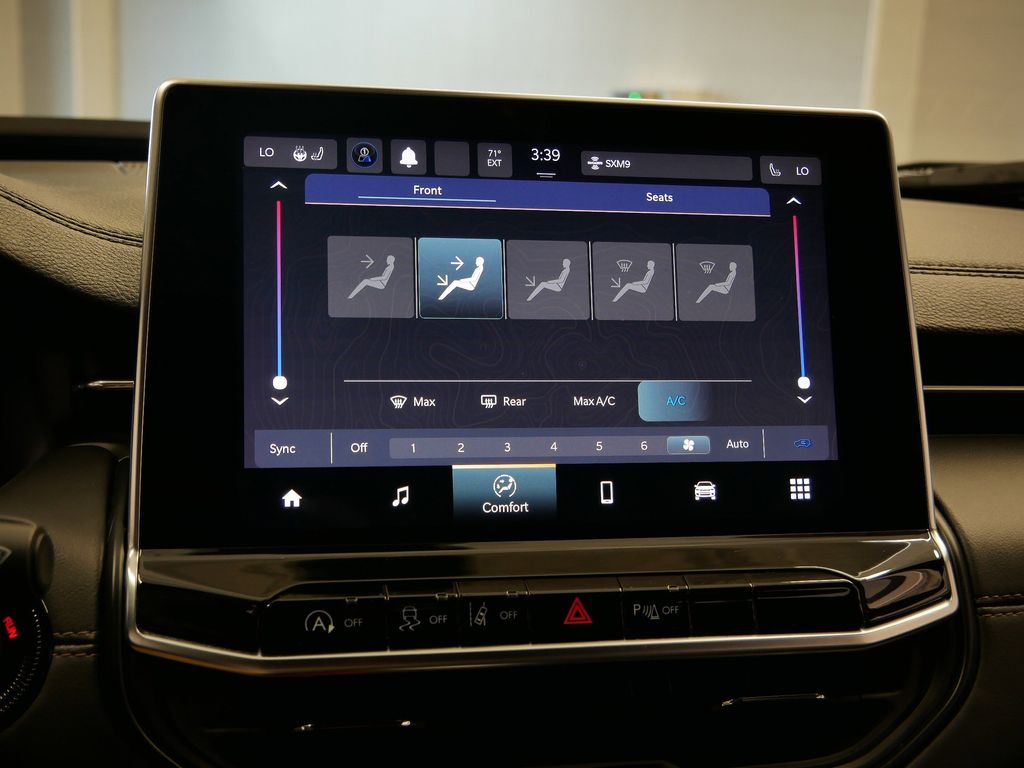 Thumbnail: 2023 Jeep Compass - 33