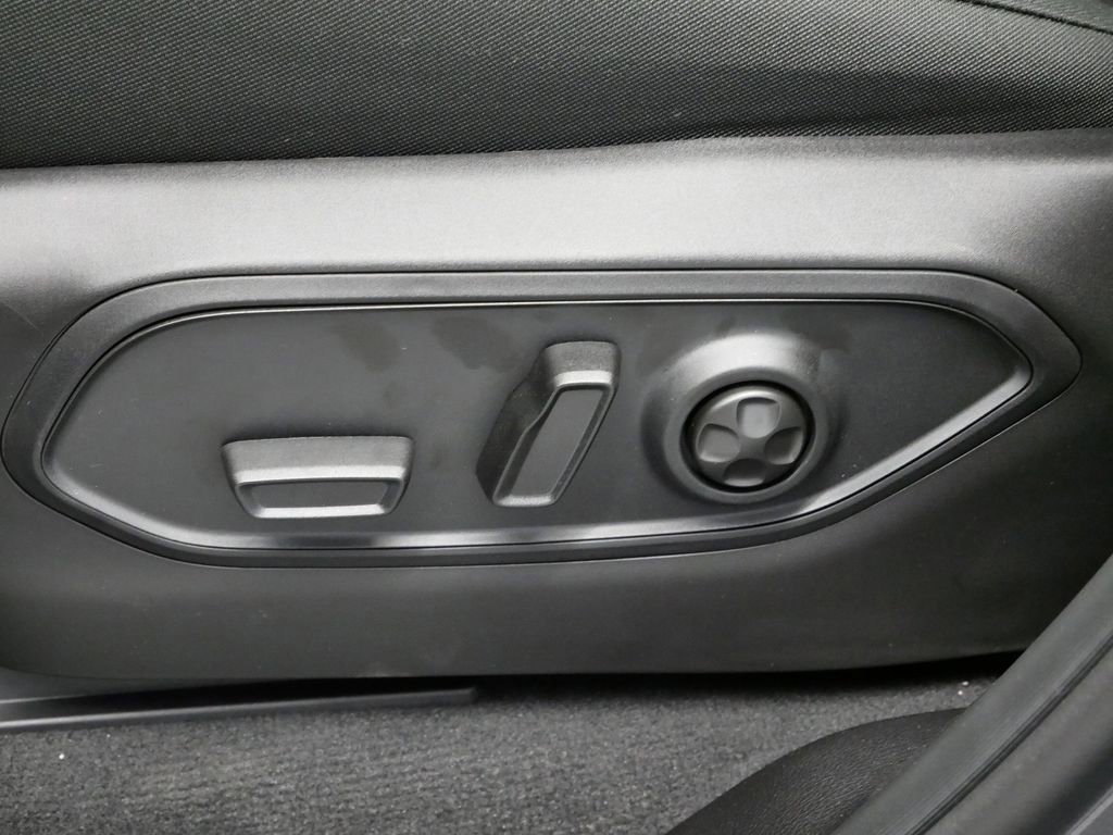 Thumbnail: 2025 Jeep Grand Cherokee L - 6