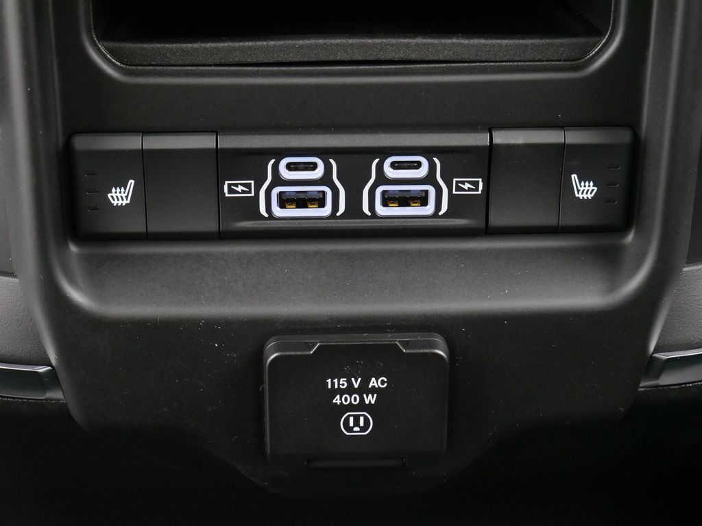 Thumbnail: 2026 RAM 1500 - 18