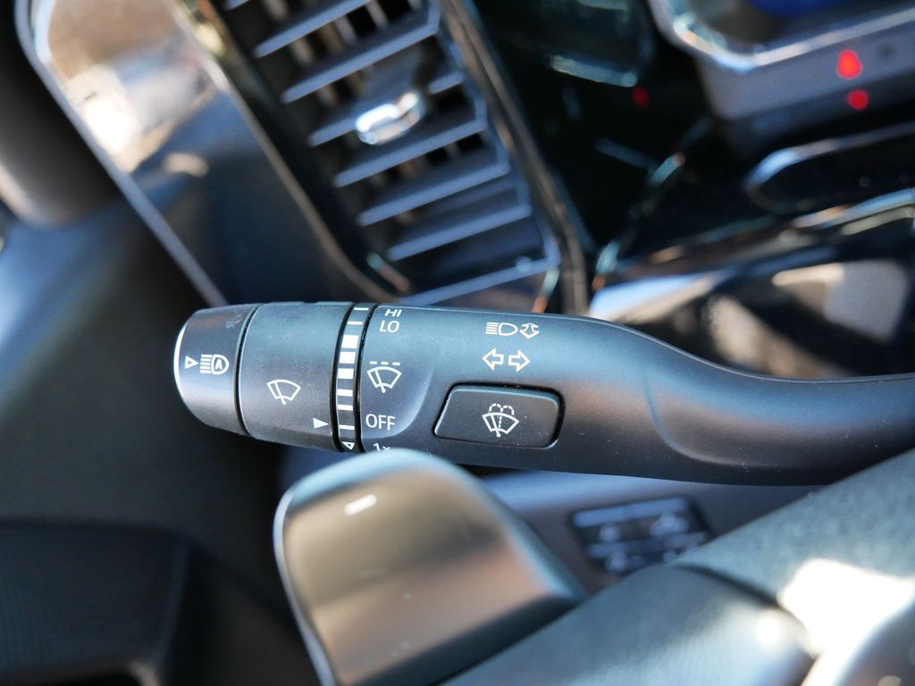 Thumbnail: 2022 Chevrolet Silverado 1500 - 33