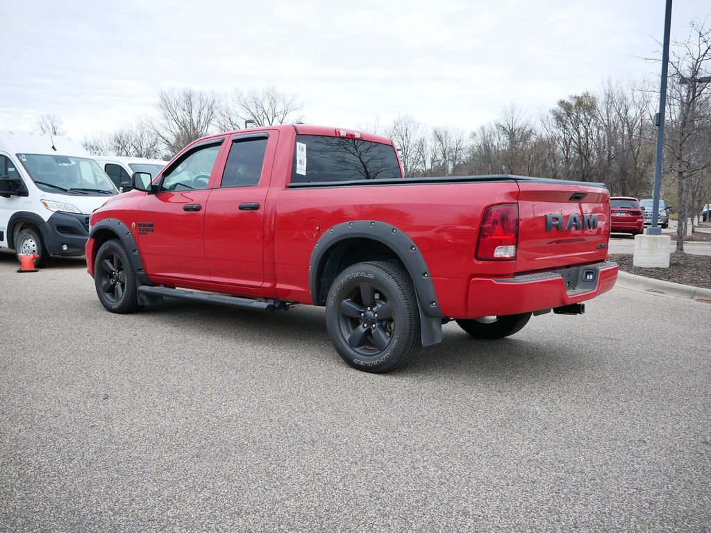 Thumbnail: 2022 RAM 1500 Classic - 3