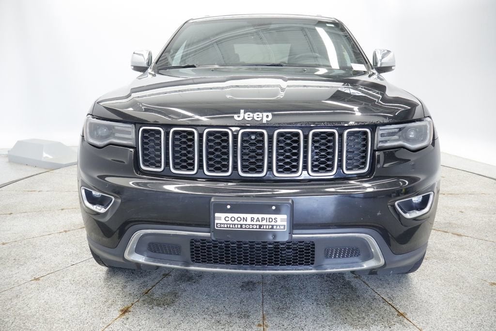 Thumbnail: 2017 Jeep Grand Cherokee - 12