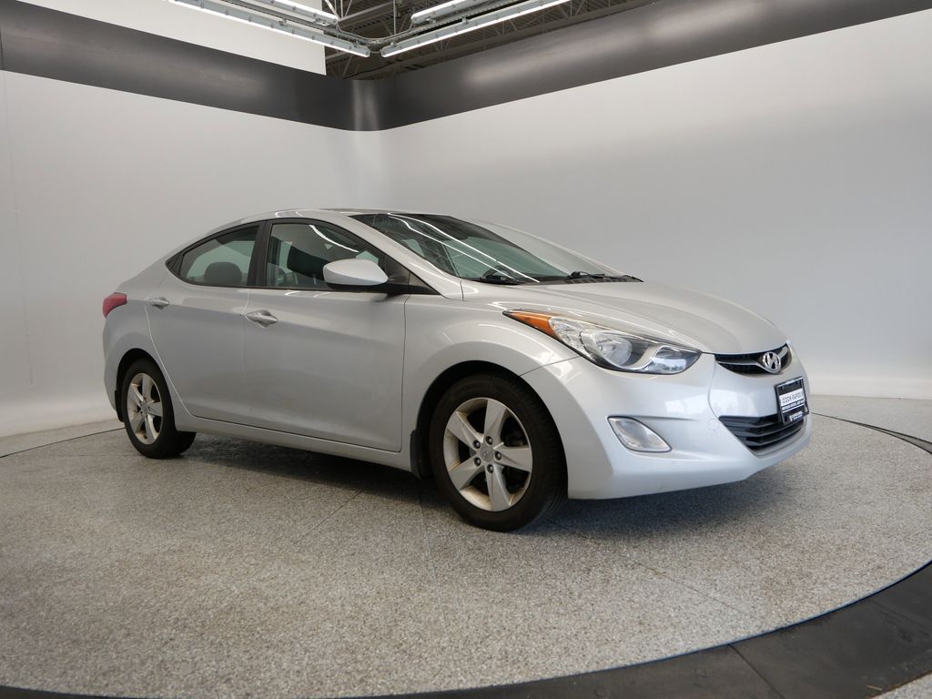 Thumbnail: 2013 Hyundai Elantra - 15
