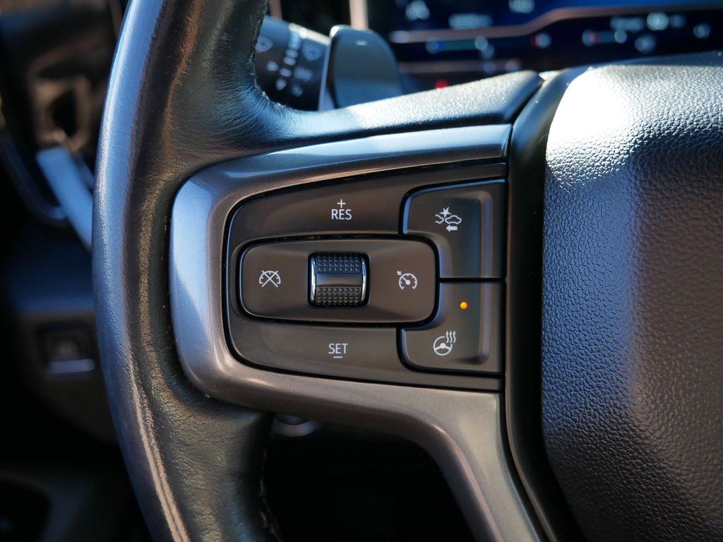 Thumbnail: 2022 Chevrolet Silverado 1500 - 31