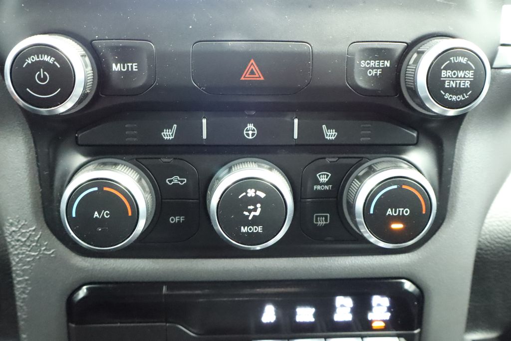 Thumbnail: 2022 RAM 1500 - 41