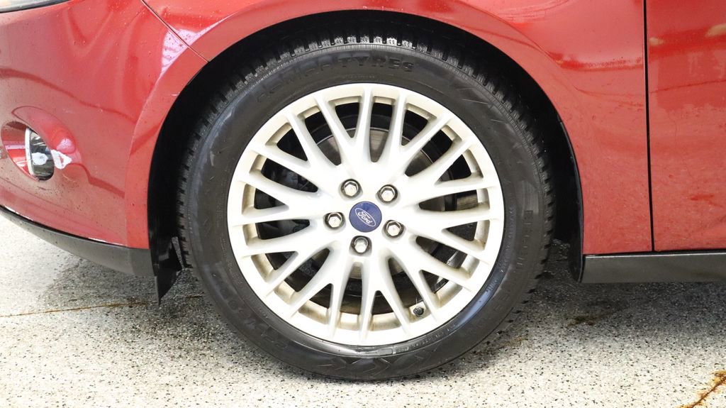 Thumbnail: 2013 Ford Focus - 11