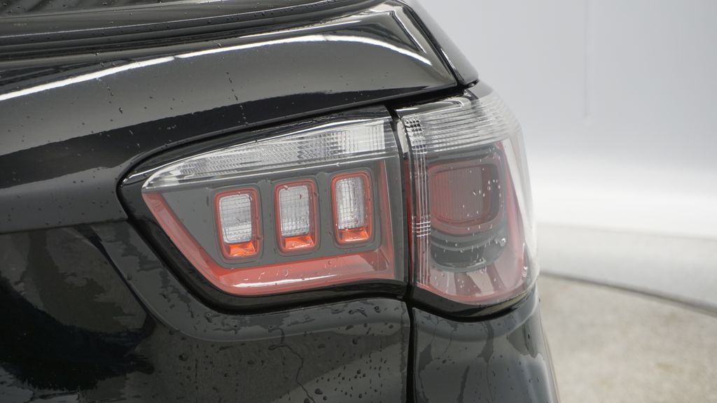 Thumbnail: 2022 Jeep Compass - 17