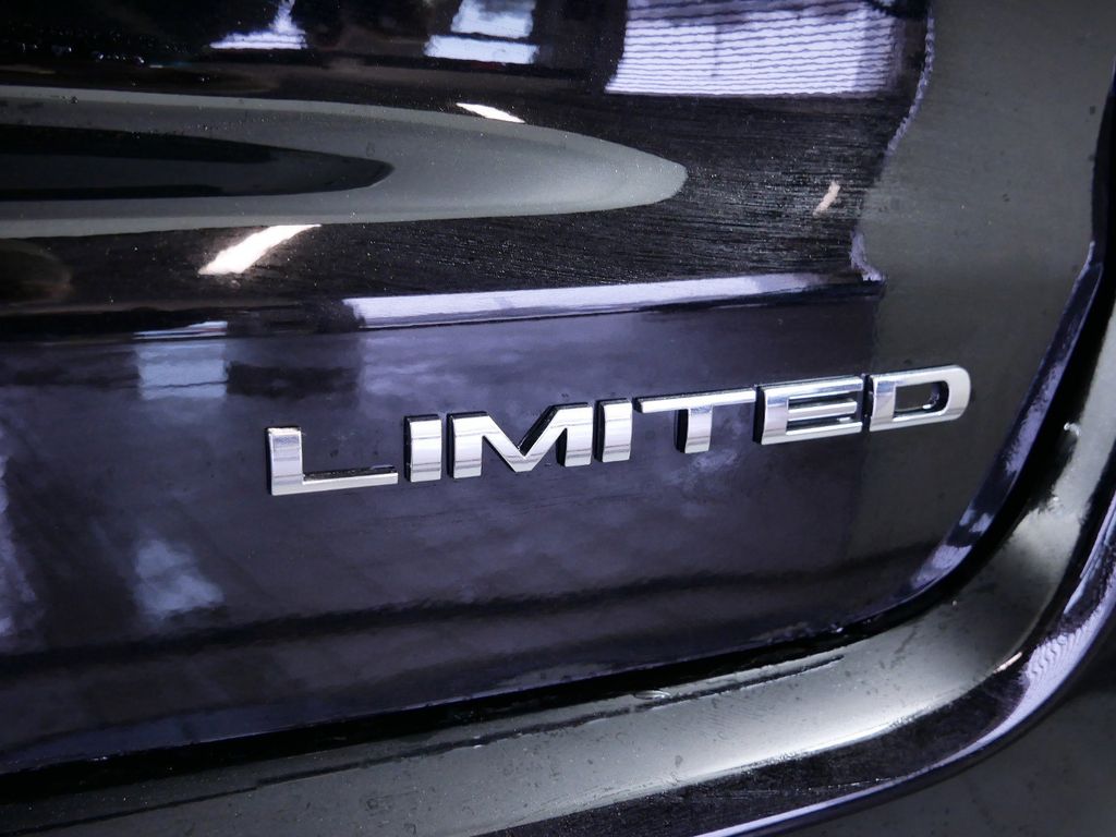 Thumbnail: 2025 Jeep Compass - 14