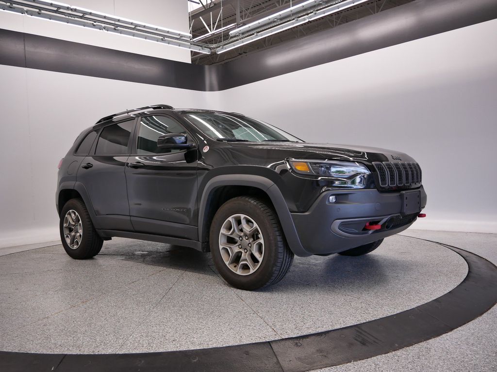 Thumbnail: 2022 Jeep Cherokee - 15