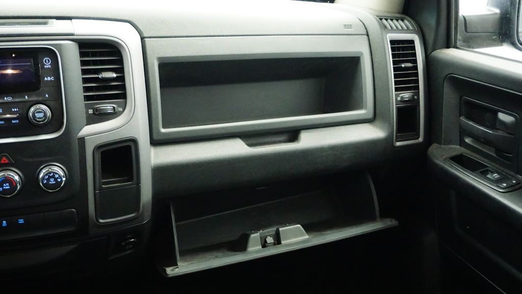 Thumbnail: 2014 RAM 1500 - 19