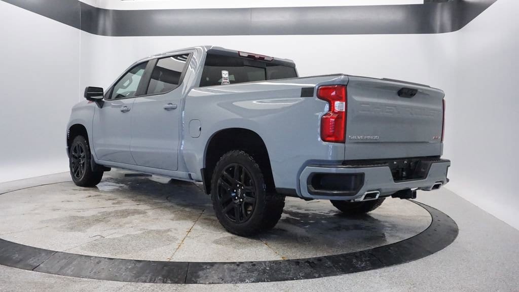 Thumbnail: 2024 Chevrolet Silverado 1500 - 3