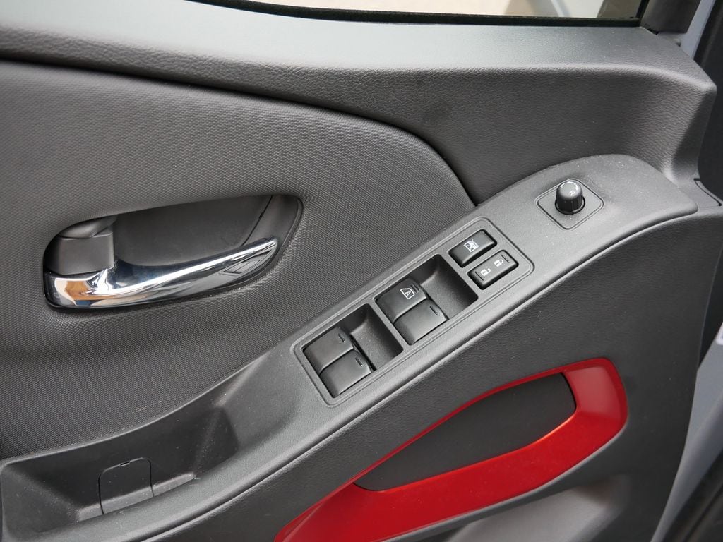 Thumbnail: 2024 Nissan Frontier - 8