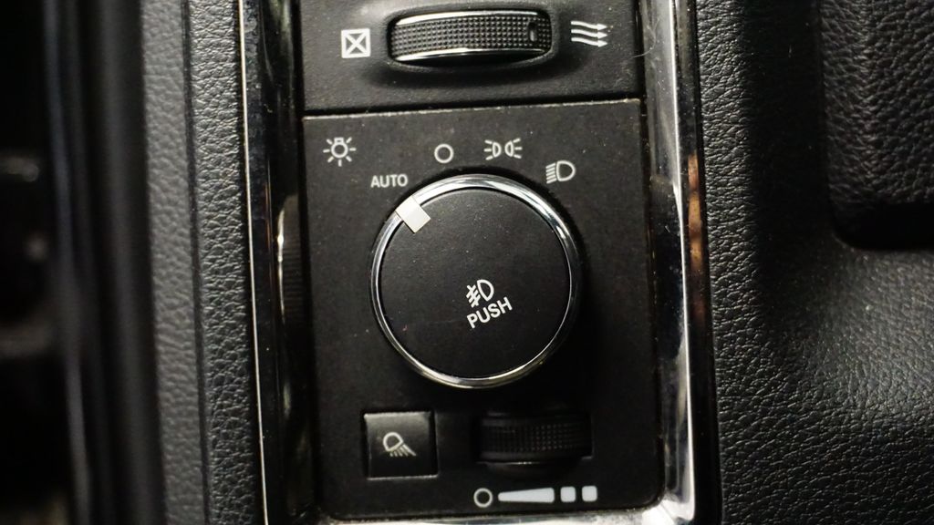 Thumbnail: 2013 RAM 1500 - 25