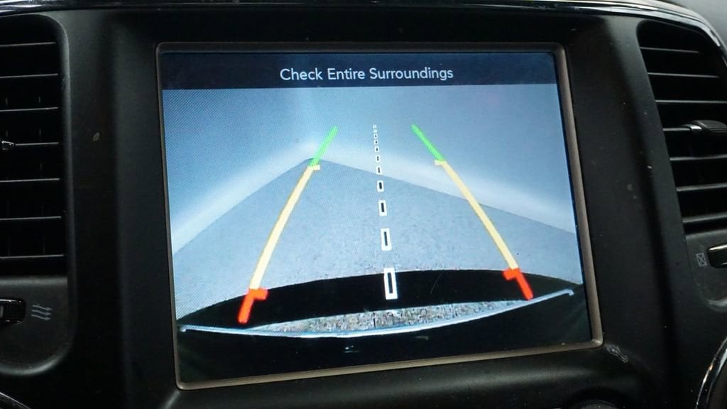 Thumbnail: 2017 Jeep Grand Cherokee - 35