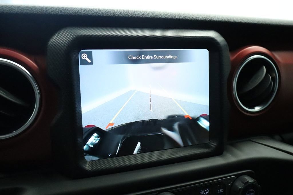 Thumbnail: 2023 Jeep Gladiator - 47