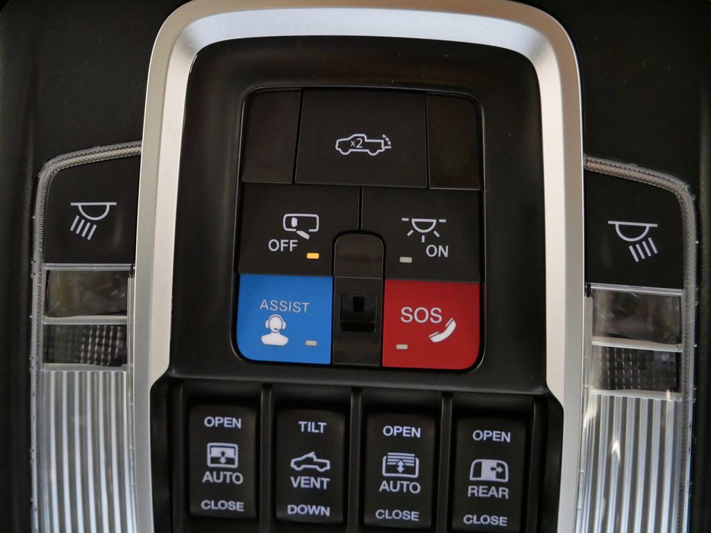 Thumbnail: 2026 RAM 1500 - 40