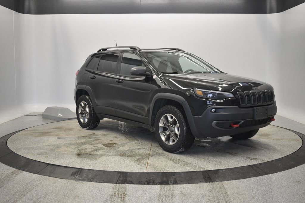 Thumbnail: 2019 Jeep Cherokee - 13