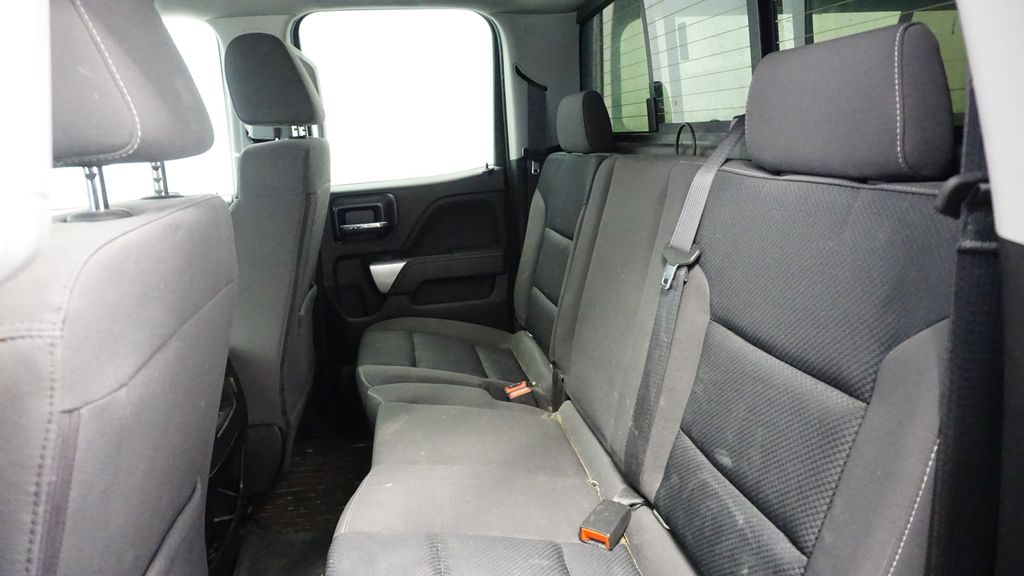 Thumbnail: 2018 Chevrolet Silverado 1500 - 15