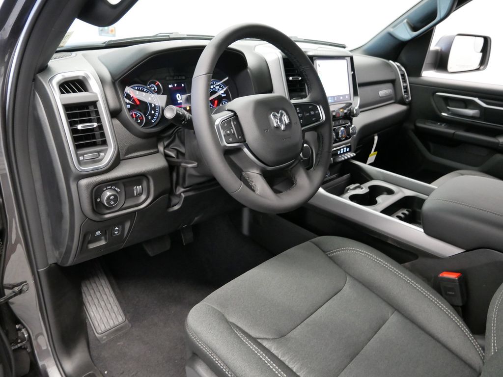 Thumbnail: 2026 RAM 1500 - 2