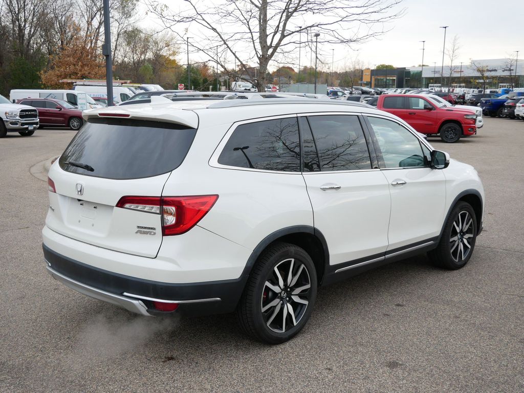 Thumbnail: 2019 Honda Pilot - 19