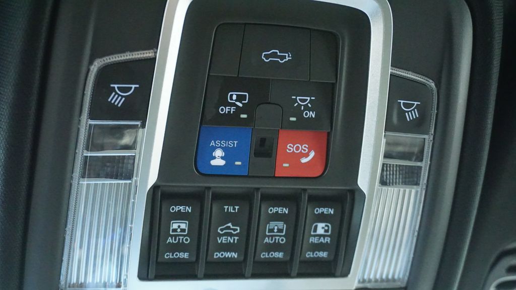 Thumbnail: 2021 RAM 1500 - 31