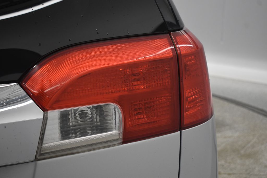 Thumbnail: 2017 GMC Terrain - 17