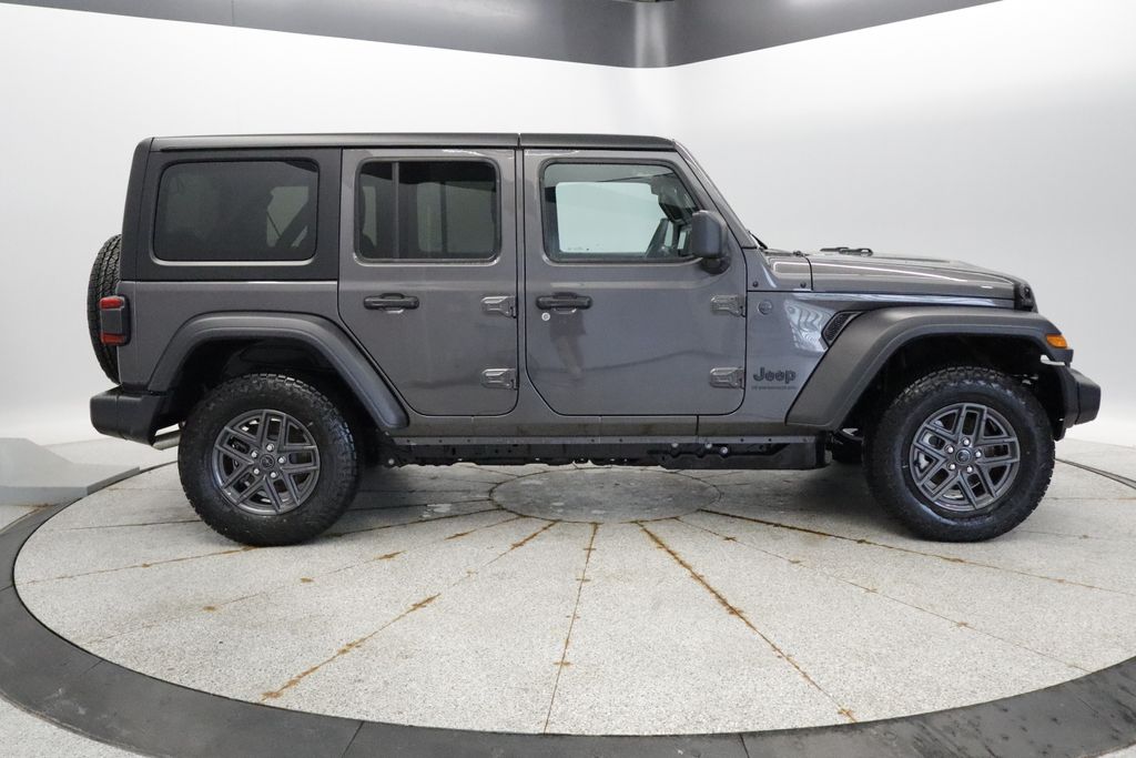 Thumbnail: 2026 Jeep Wrangler - 7