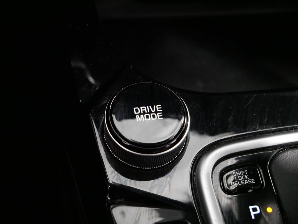 Thumbnail: 2022 Kia Seltos - 36