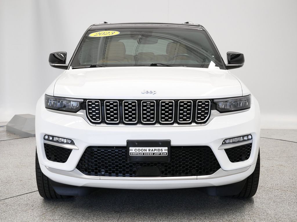 Thumbnail: 2023 Jeep Grand Cherokee - 4