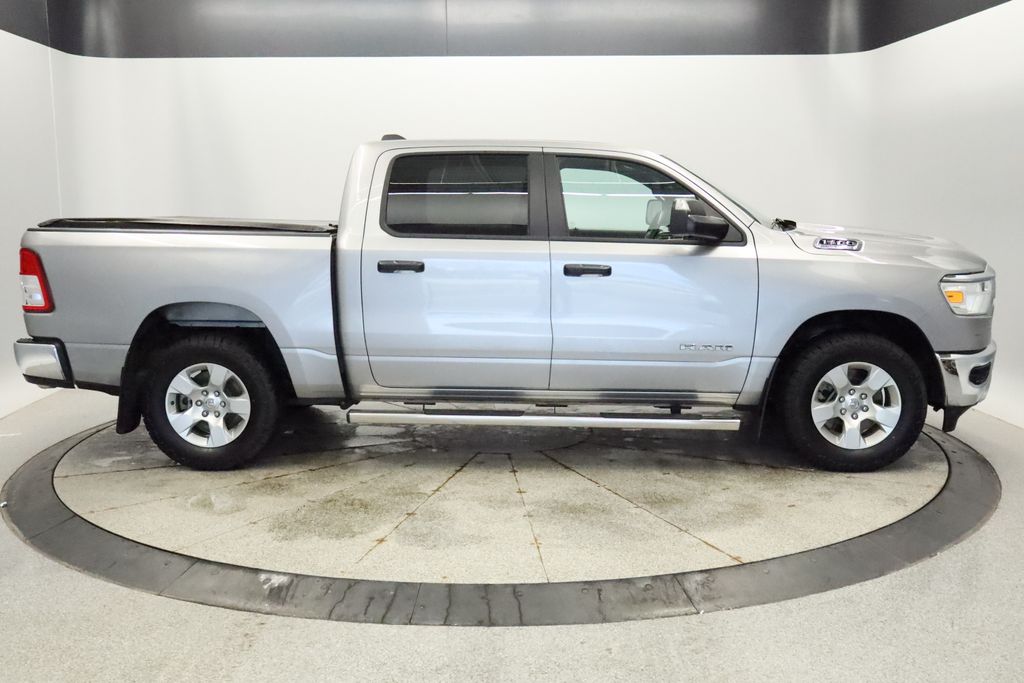 Thumbnail: 2024 RAM 1500 - 8