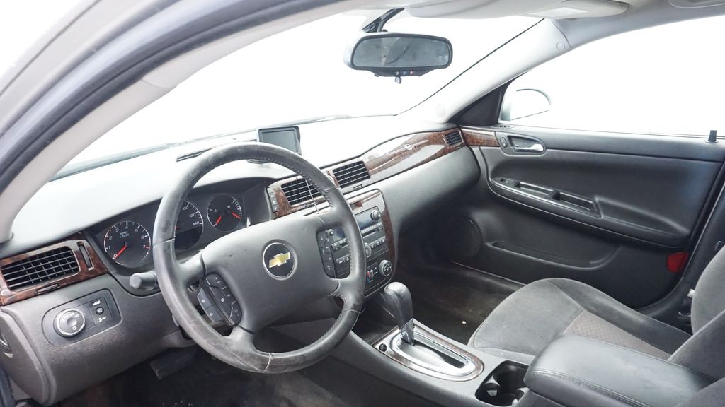 Thumbnail: 2013 Chevrolet Impala - 29