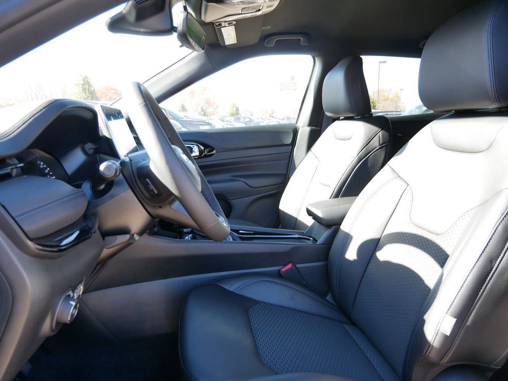 Thumbnail: 2026 Jeep Compass - 31