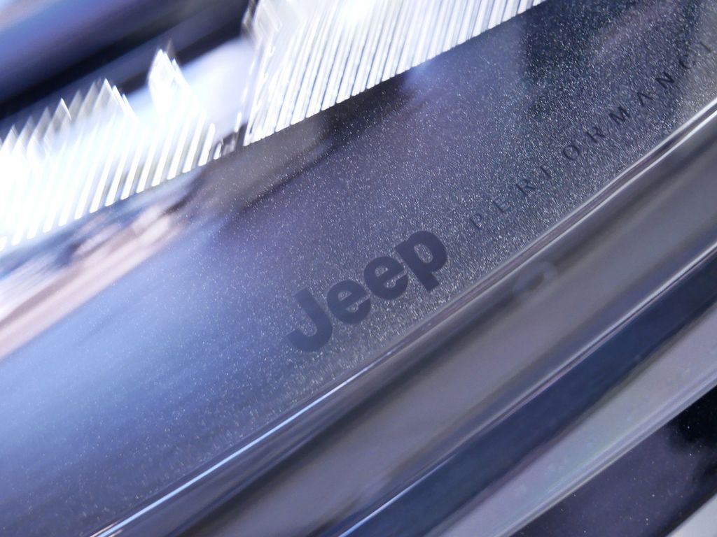 Thumbnail: 2024 Jeep Compass - 18