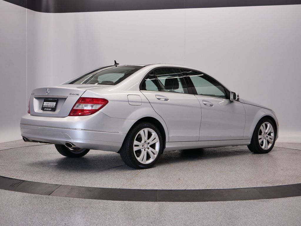 Thumbnail: 2011 Mercedes-Benz C-Class - 48