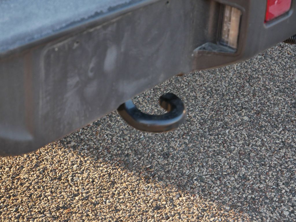 Thumbnail: 2019 Jeep Wrangler - 19