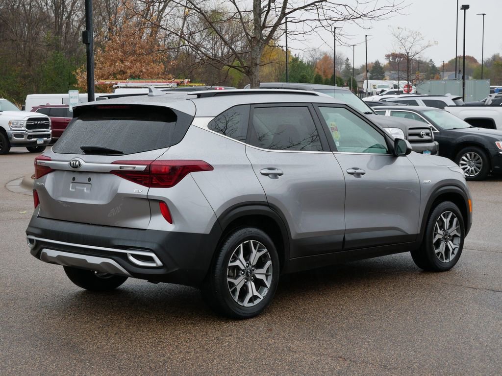 Thumbnail: 2021 Kia Seltos - 11