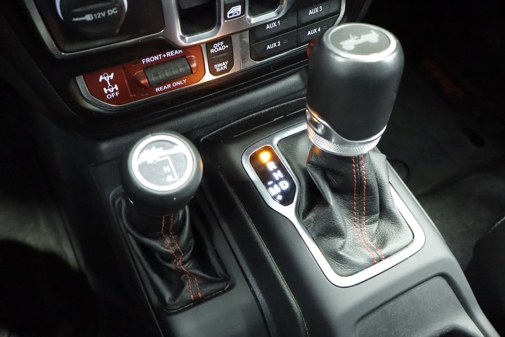 Thumbnail: 2021 Jeep Wrangler - 33