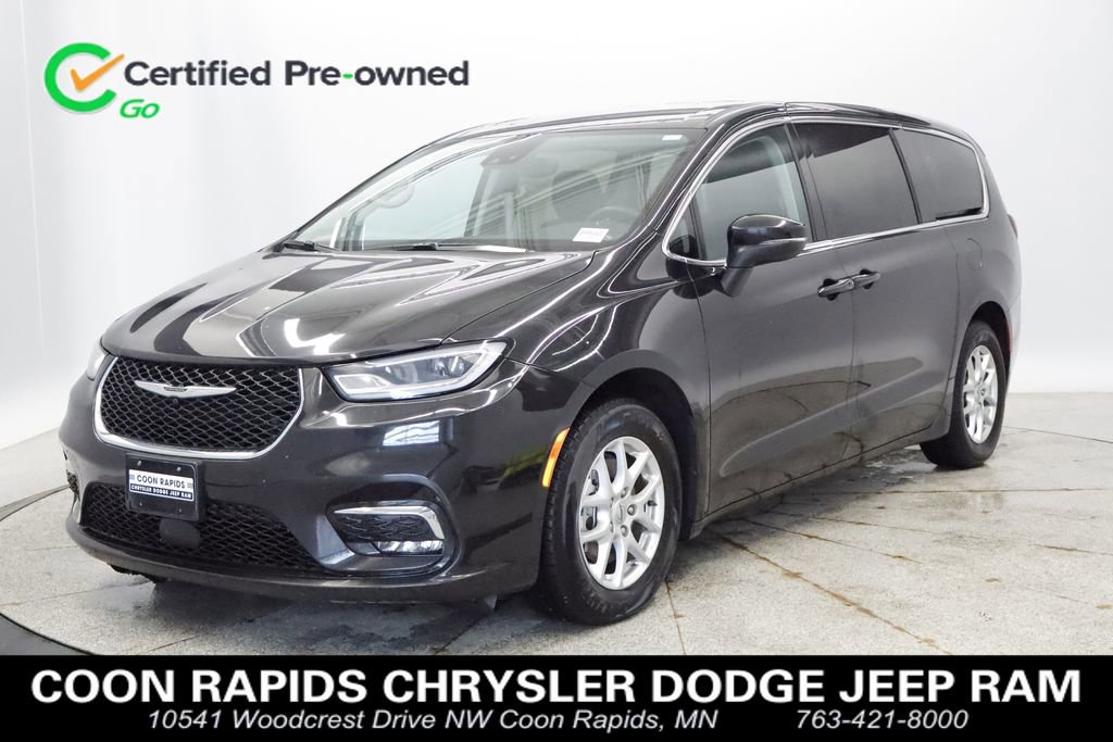 Thumbnail: 2023 Chrysler Pacifica - 1