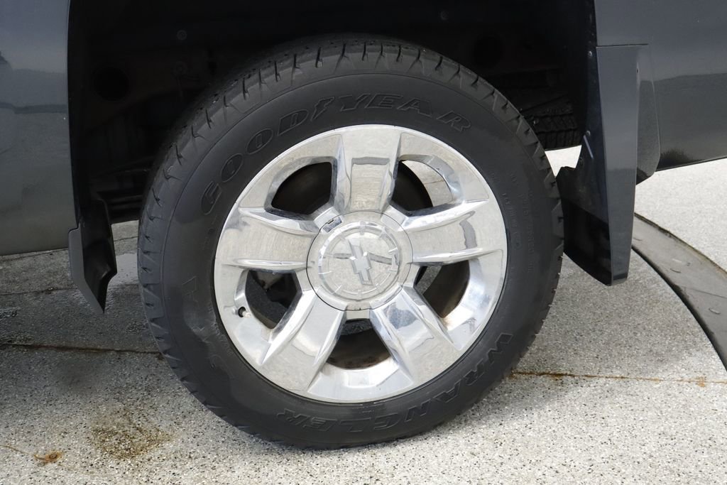 Thumbnail: 2017 Chevrolet Silverado 1500 - 17