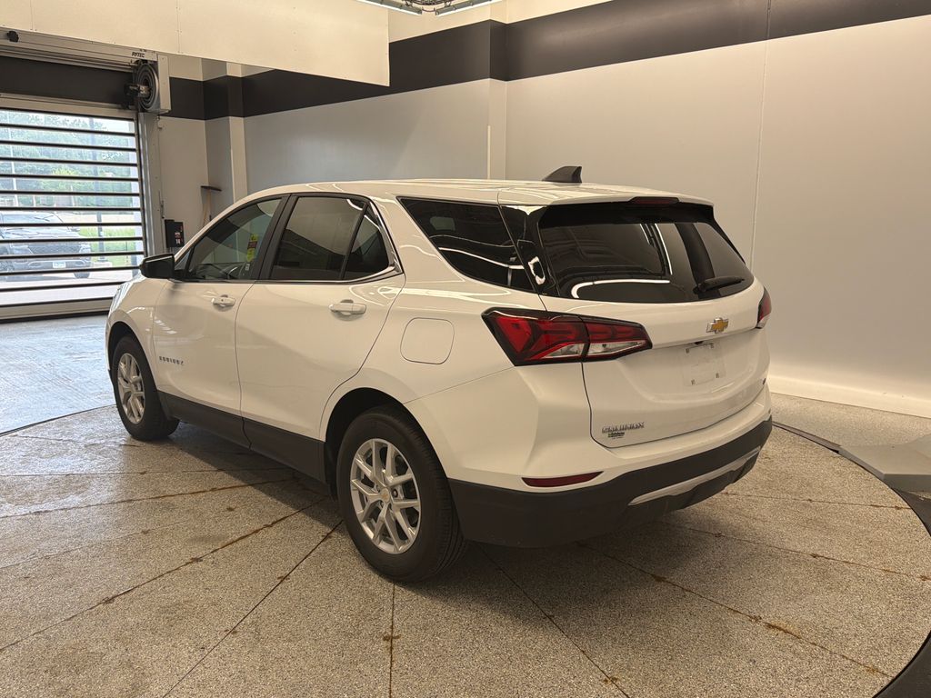 Thumbnail: 2023 Chevrolet Equinox - 11