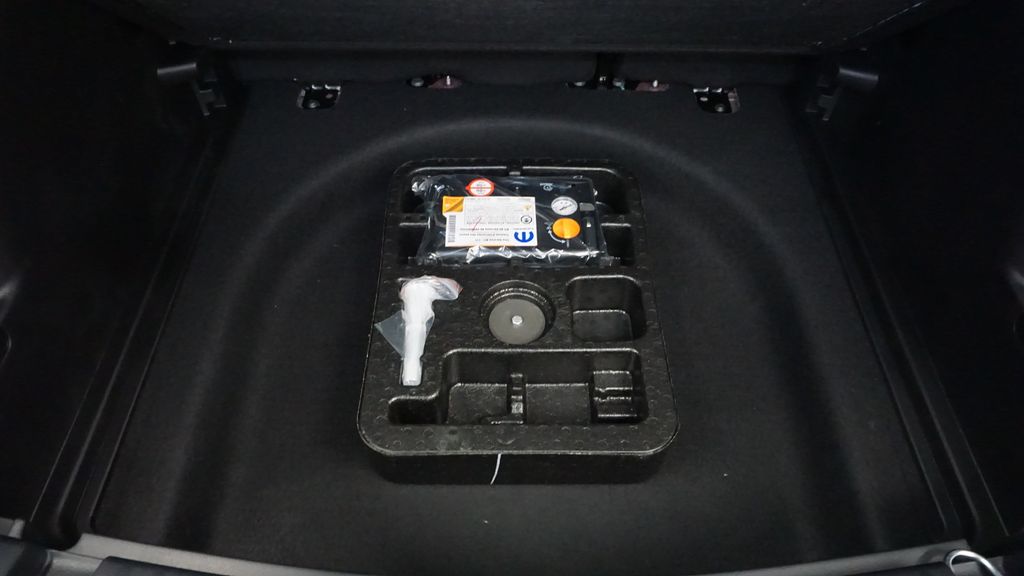 Thumbnail: 2026 Jeep Compass - 22