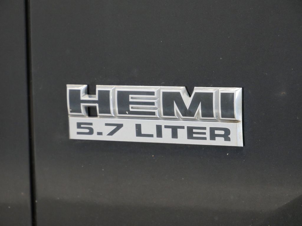 Thumbnail: 2010 RAM 1500 - 17