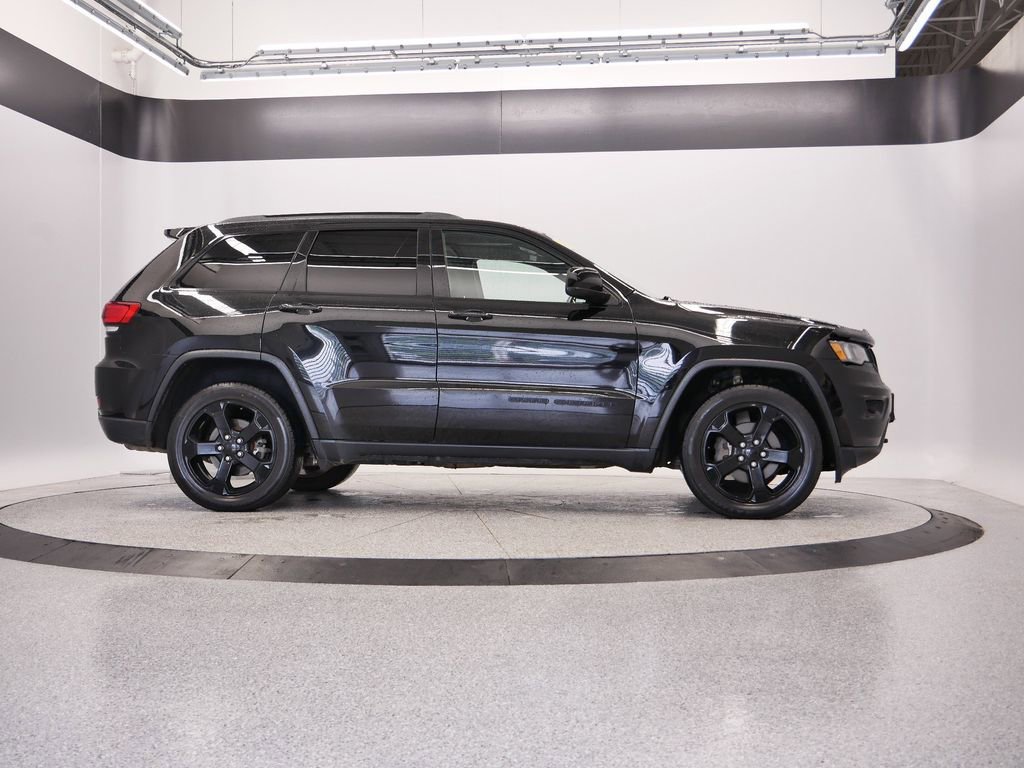Thumbnail: 2019 Jeep Grand Cherokee - 45