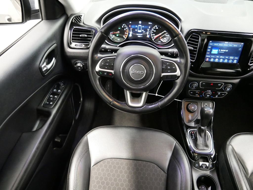 Thumbnail: 2021 Jeep Compass - 28