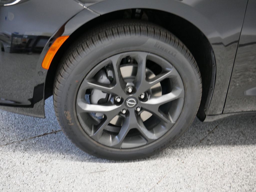 Thumbnail: 2026 Chrysler Pacifica - 48