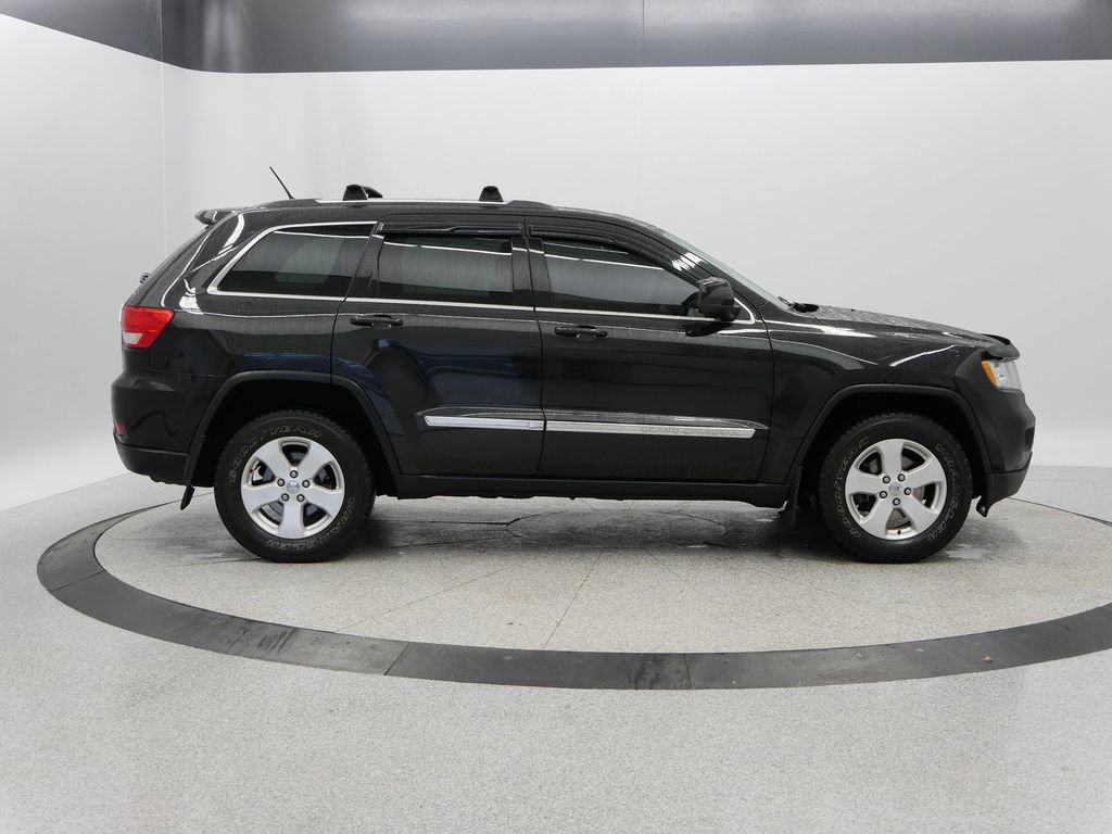 2012 Jeep Grand Cherokee Laredo 43