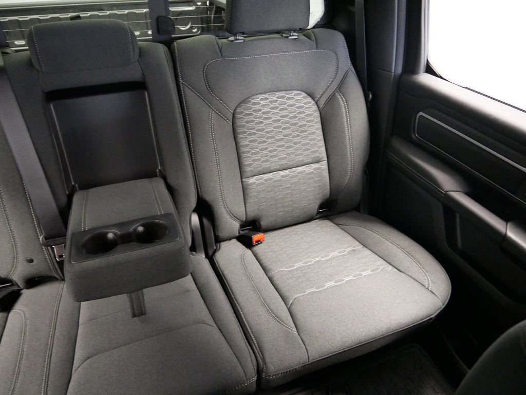 Thumbnail: 2026 RAM 1500 - 18