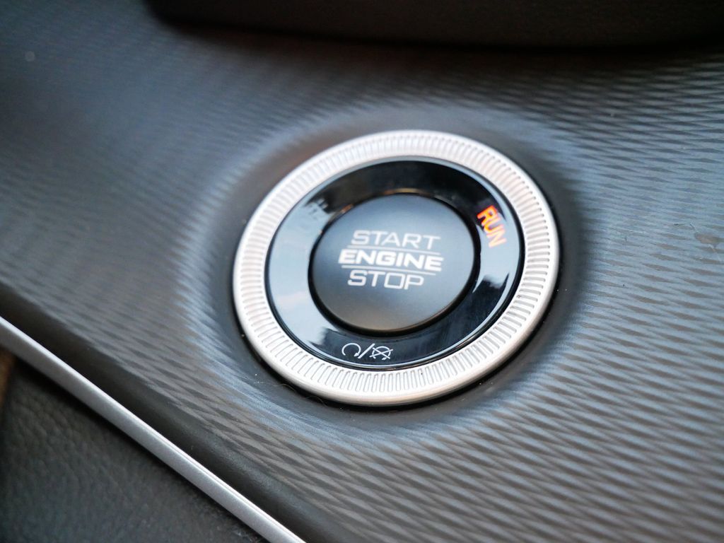 Thumbnail: 2025 Jeep Grand Cherokee - 51