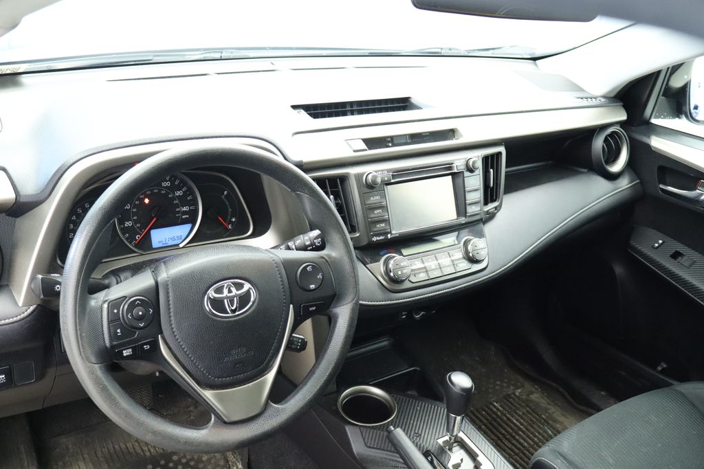 Thumbnail: 2015 Toyota RAV4 - 22
